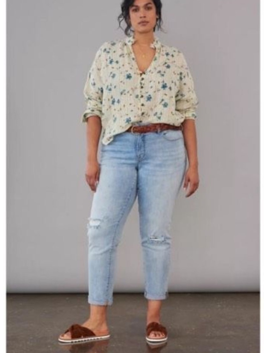 20W Pilcro Anthropologie Slim Boyfriend Crop Jeans